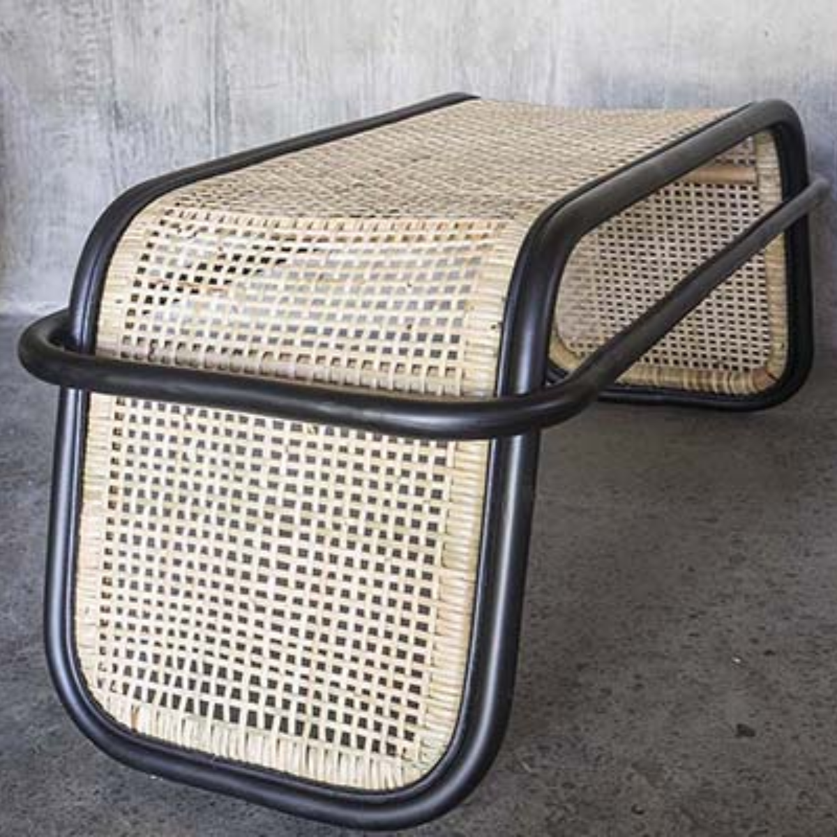 A'at håndlavet bænk